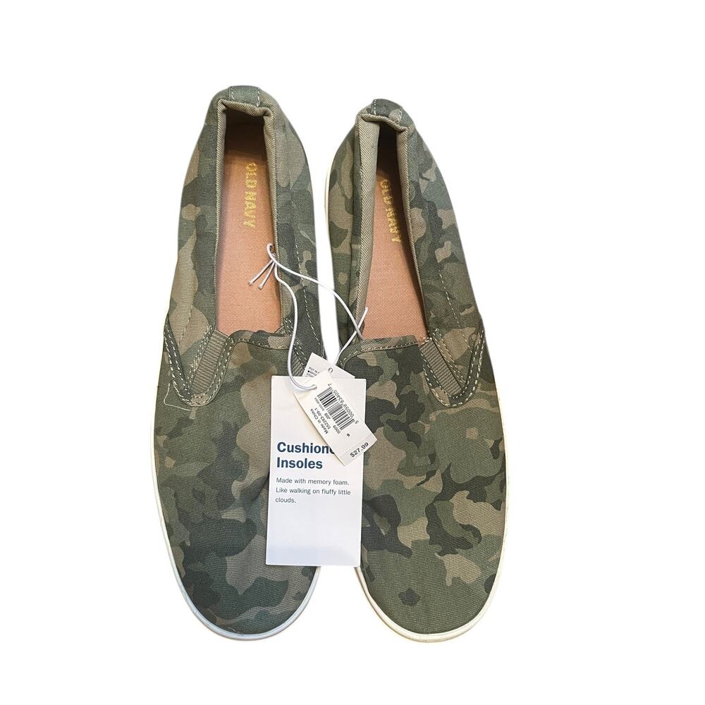 Old Navy Olive Camouflage  Women's Slip on sneaker Loafer Size 9 NWT